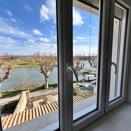 Le Gite Du Port Saint-Pierre-de-Boeuf ภายนอก รูปภาพ