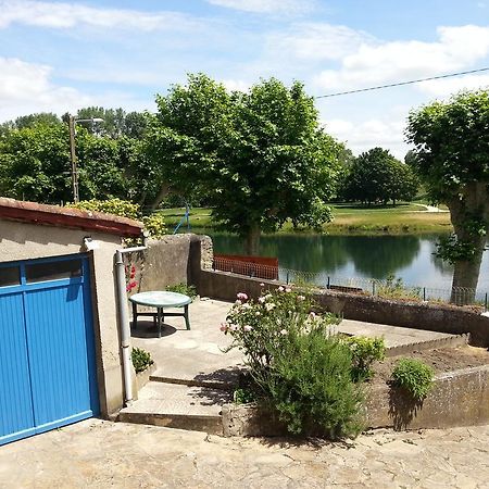 Le Gite Du Port Saint-Pierre-de-Boeuf ห้อง รูปภาพ